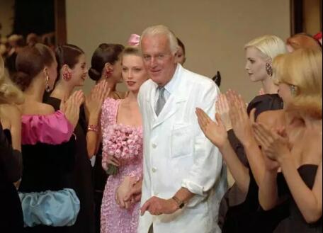 法國著名時裝設(shè)計師、時尚品牌Givenchy創(chuàng)始人Hubert de Givenchy